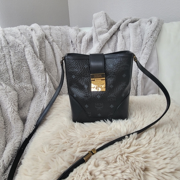 💯 MCM shoulder bag - Picture 2 of 4